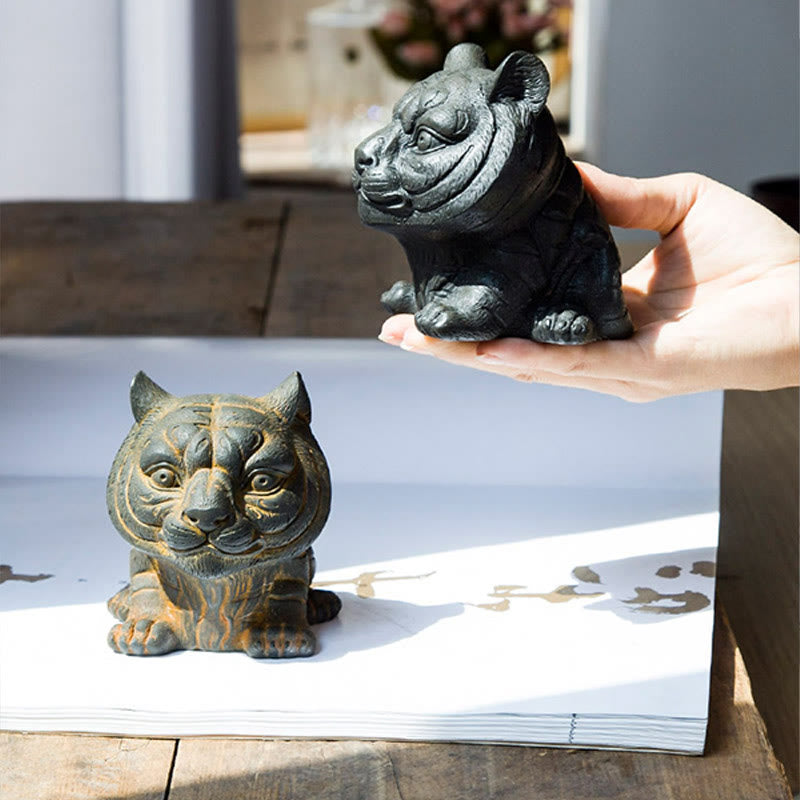 Handmade 9cm Tiger Iron Powder Spiritual Statue