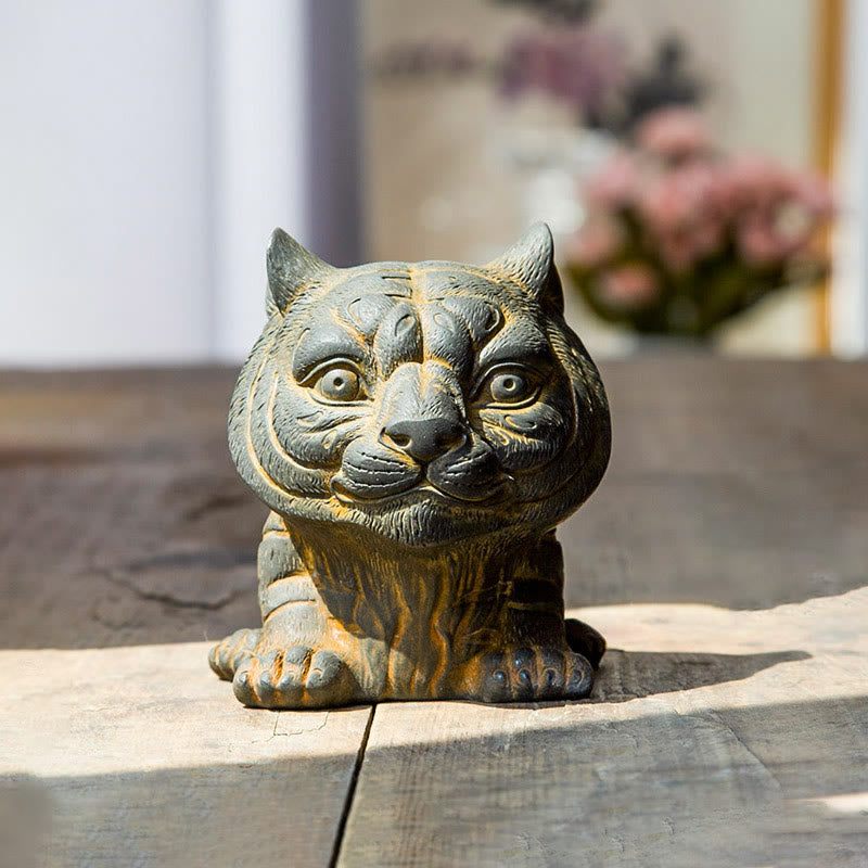 Handmade 9cm Tiger Iron Powder Spiritual Statue