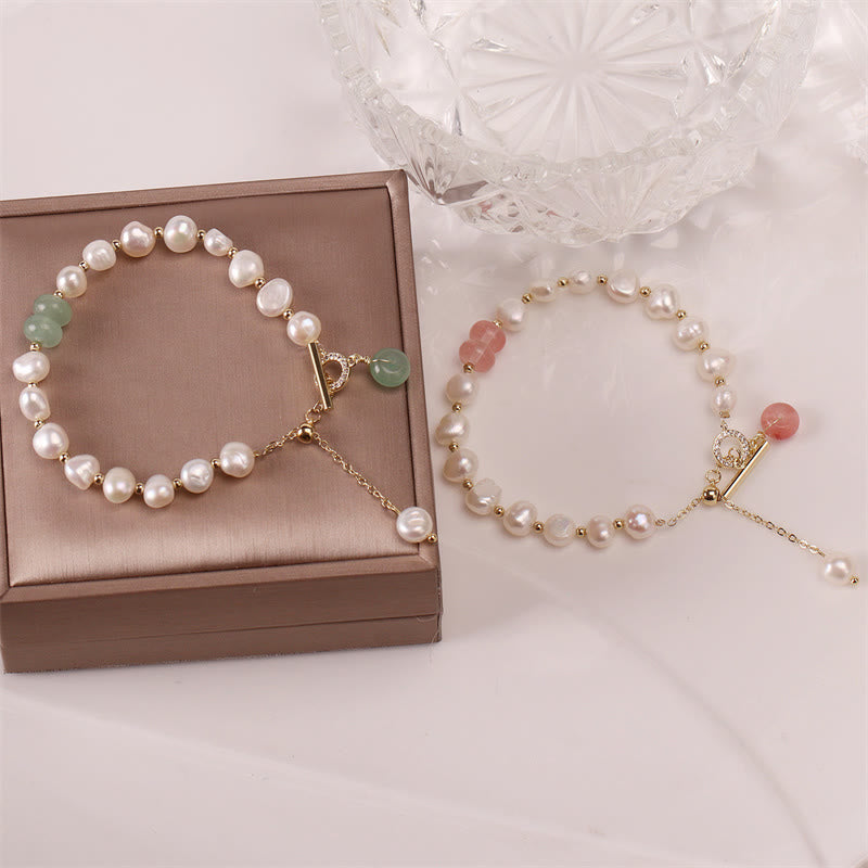 Healing Pearl Bracelet with Green Strawberry Quartz for Wisdom