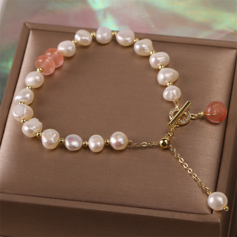 Healing Pearl Bracelet with Green Strawberry Quartz for Wisdom