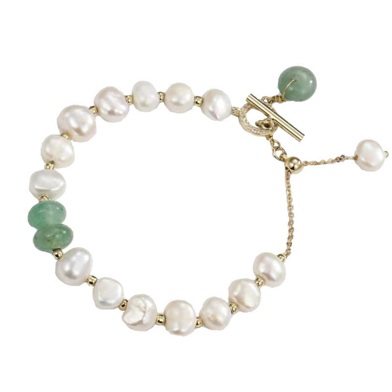 Healing Pearl Bracelet with Green Strawberry Quartz for Wisdom