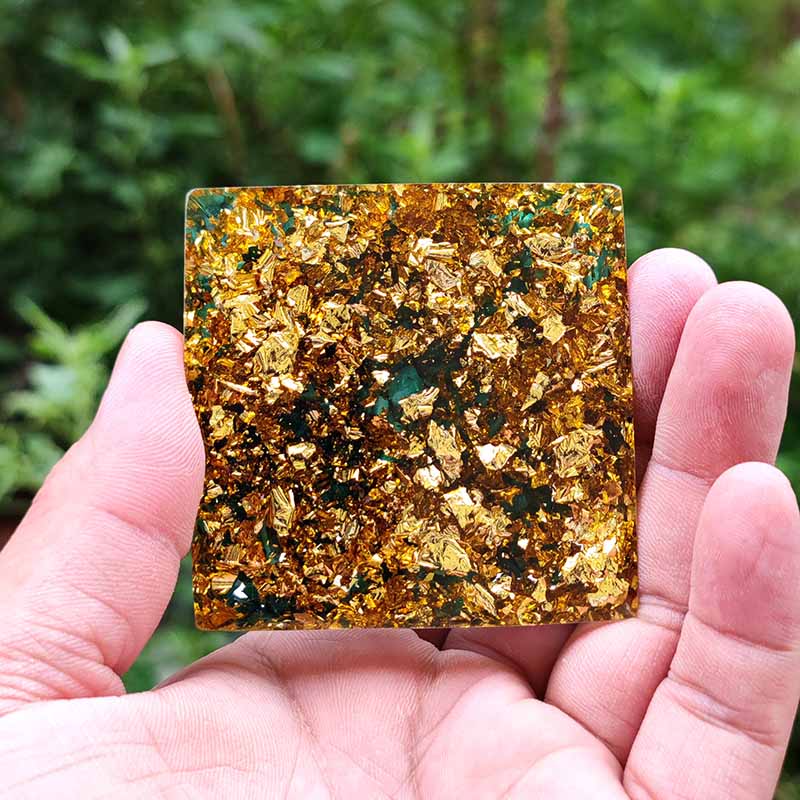 Heart Rejuvenation Orgone Pyramid with Malachite and Gold