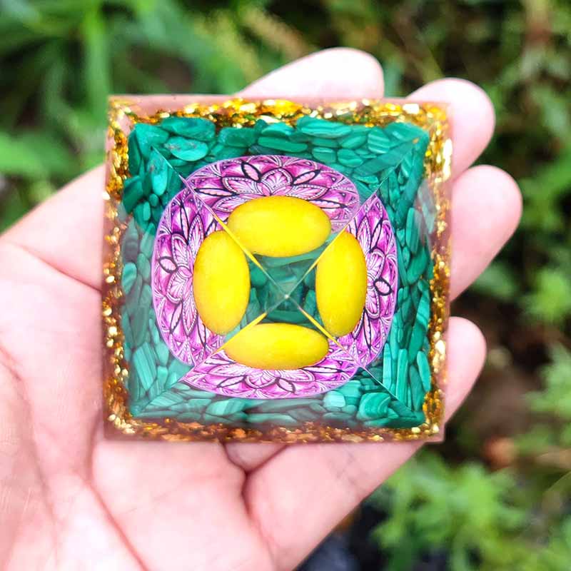 Heart Rejuvenation Orgone Pyramid with Malachite and Gold