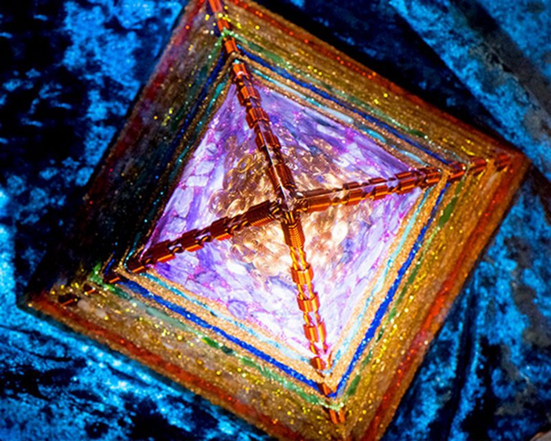 High-Frequency Seven Chakra Pyramid with Crystal Elements