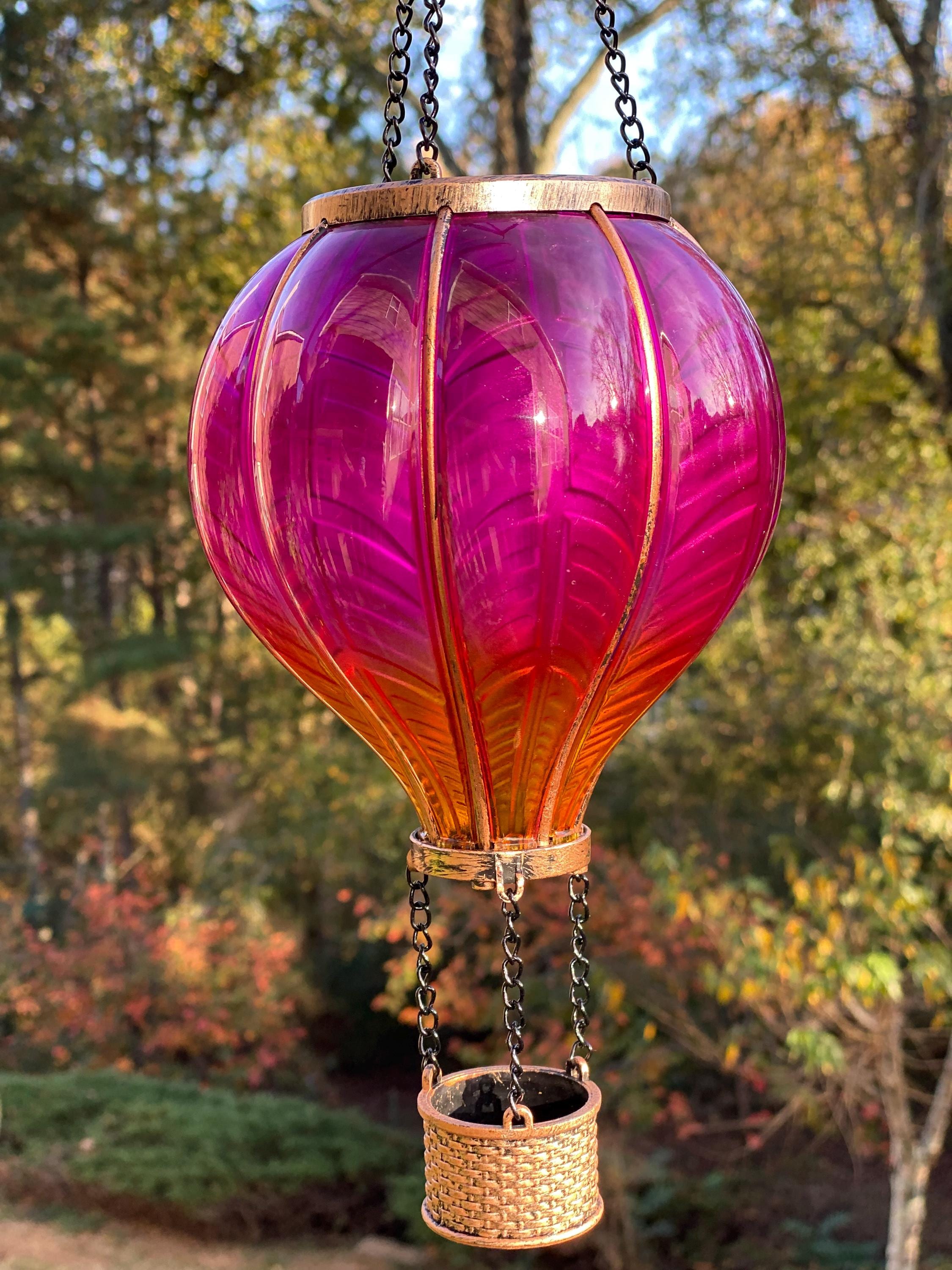 The Adorable Hot Air Balloon Solar Lantern with Flickering Flame Hanging Solar Light, Pink Solar Lantern Outdoor Waterproof for Garden Lawn