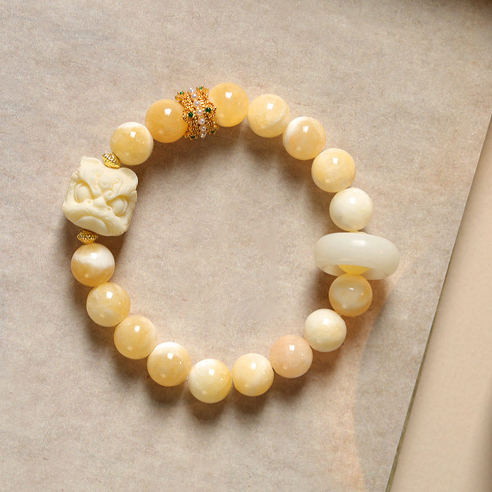 Ivory Fruit Amber Gray Agate Bracelet for Confidence