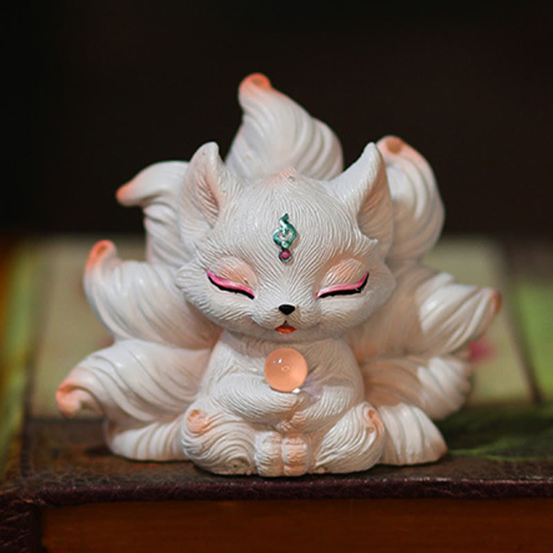 Ivory Resin Nine-Tailed Fox Figurine 7.5cm Mythical Statue