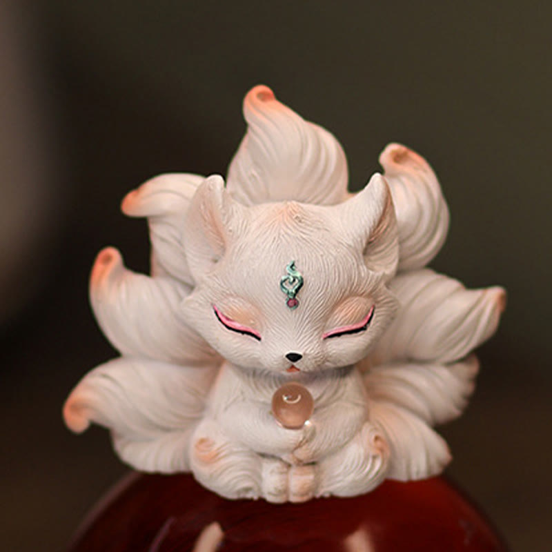 Ivory Resin Nine-Tailed Fox Figurine 7.5cm Mythical Statue