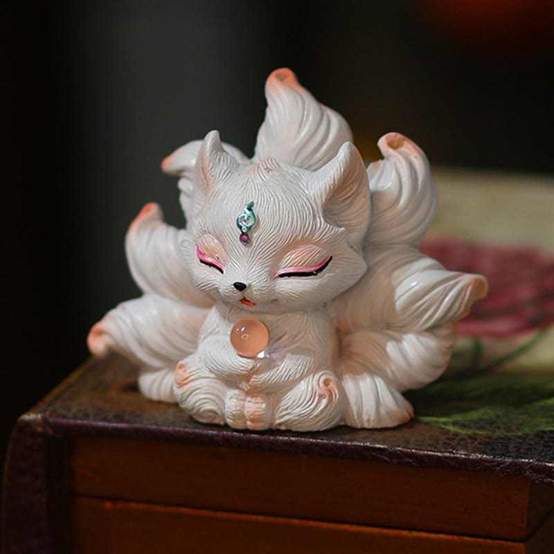 Ivory Resin Nine-Tailed Fox Figurine 7.5cm Mythical Statue