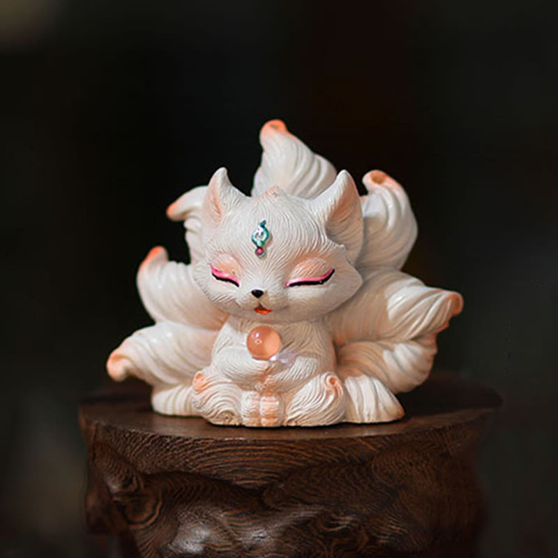 Ivory Resin Nine-Tailed Fox Figurine 7.5cm Mythical Statue