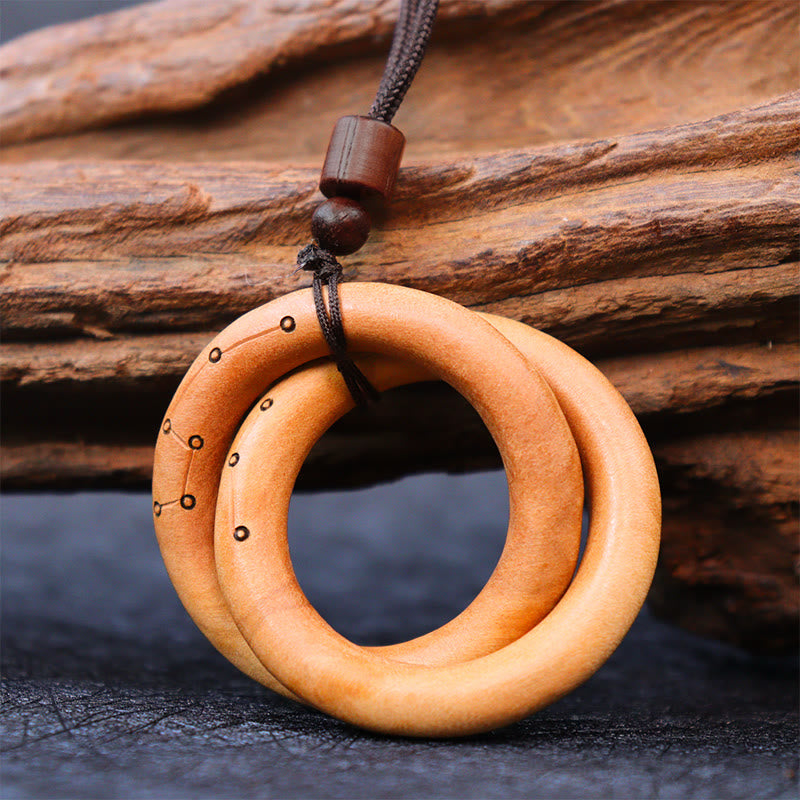 Jujube Wood Yin Yang Necklace with Qiankun Circle for Luck