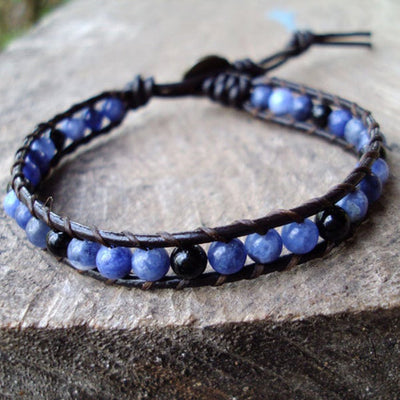 Kyanite Onyx Bracelet for Protection and Confidence