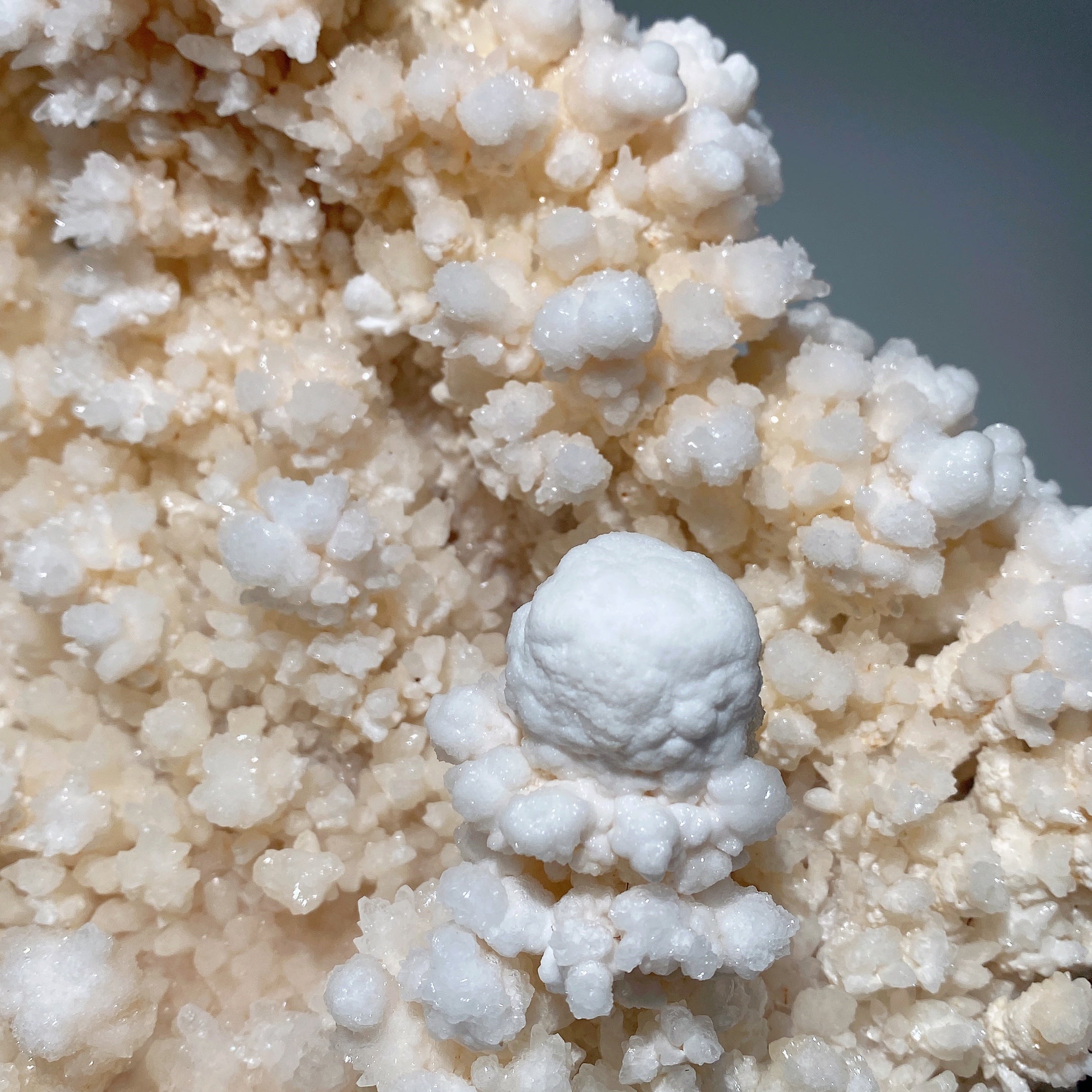 Large Unique Calcite Crystal Specimen 22x26x25cm Display