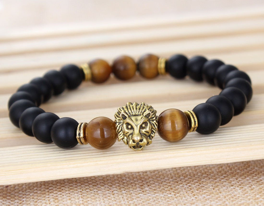 Lion Strength Bracelet with Agate and Onyx