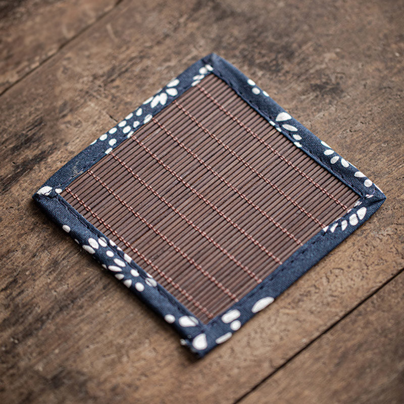 Mini Lucky Cat Ceramic Tea Pet with Bamboo Mat | Spiritual Figurine