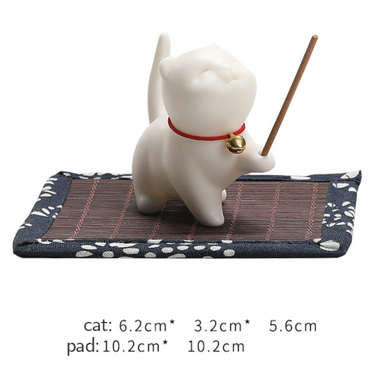 Mini Lucky Cat Ceramic Tea Pet with Bamboo Mat | Spiritual Figurine