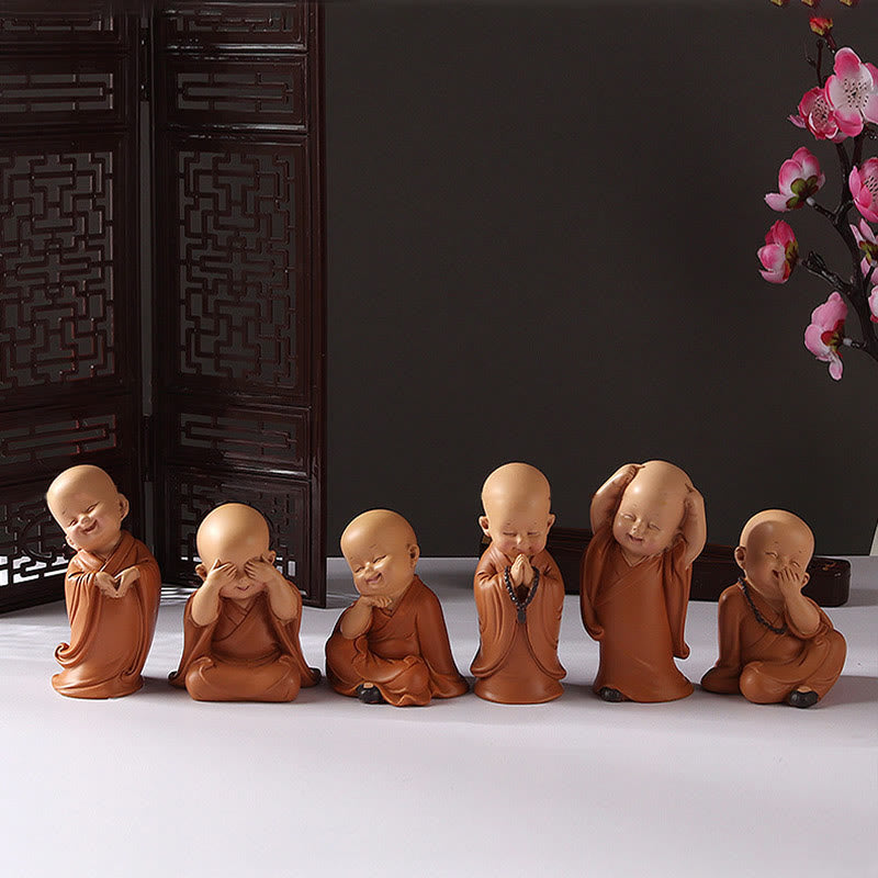Mini Meditation Praying Monk Resin Buddha Statue for Serenity