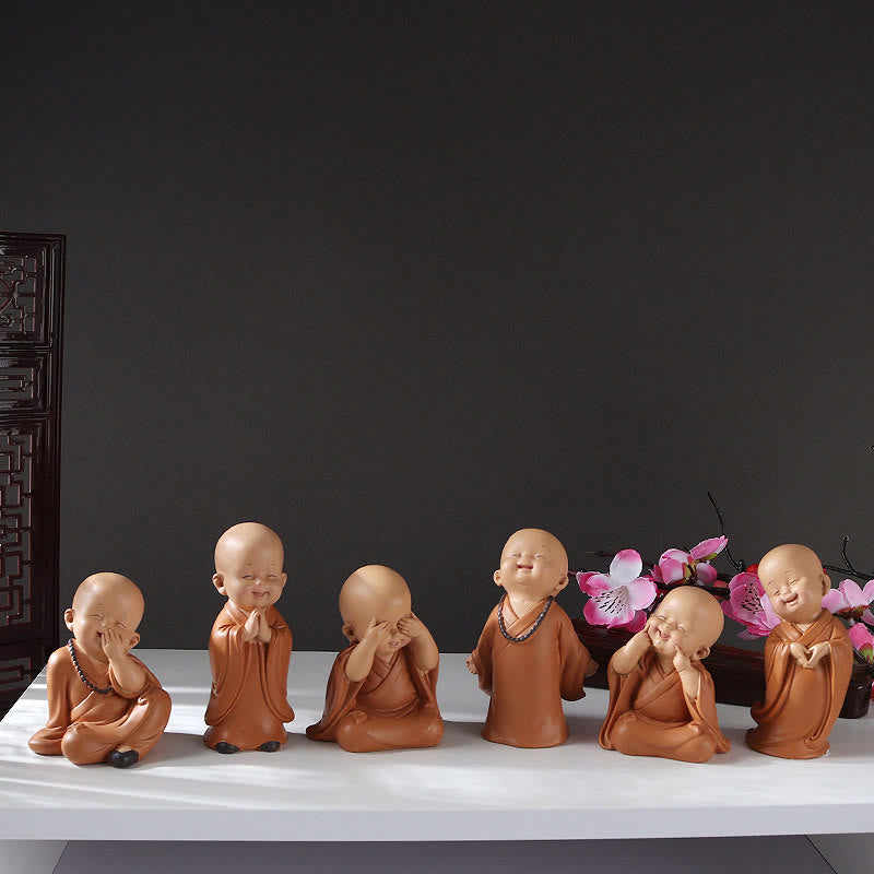 Mini Meditation Praying Monk Resin Buddha Statue for Serenity