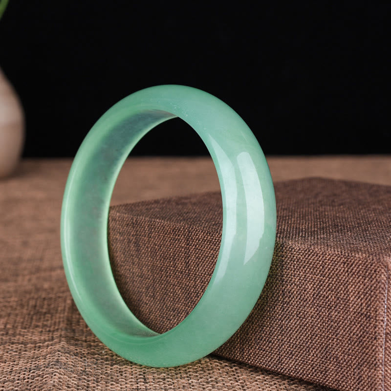 Natural Jade Bangle Bracelet for Luck and Prosperity