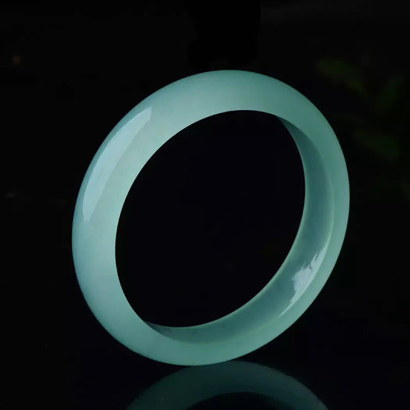 Natural Jade Bangle Bracelet for Luck and Prosperity