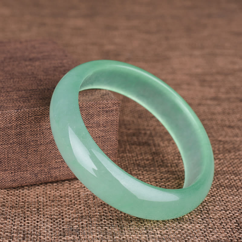 Natural Jade Bangle Bracelet for Luck and Prosperity