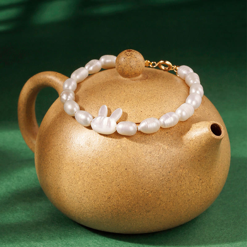Natural Pearl Sincerity Bracelet with Cute Rabbit Charm