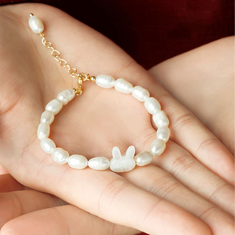 Natural Pearl Sincerity Bracelet with Cute Rabbit Charm