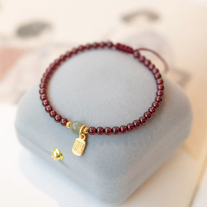 Natural Strawberry Quartz Garnet Jade Lucky Fortune Healing Bracelet
