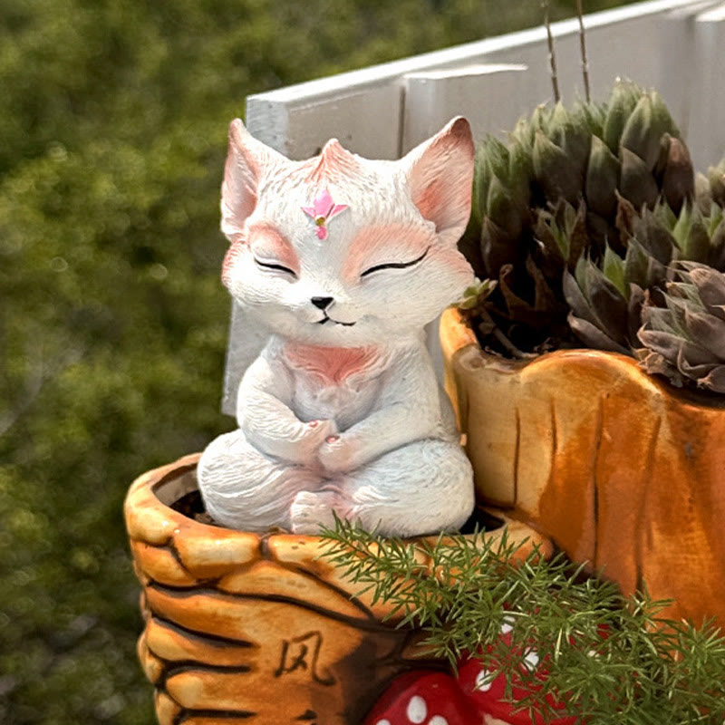 Nine-Tailed Fox Resin Figurine 10x6x6cm Spiritual Protection