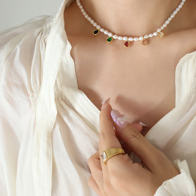 Pearl Purity Necklace Pendant with 18K Gold and Crystal