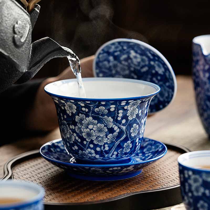 Plum Blossom Blue & White Porcelain Ceramic Gaiwan 185ml Tea Cup