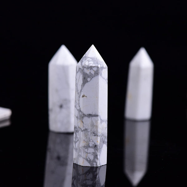 Howlite Meaning, Healing Properties & Crystal Powers Guide
