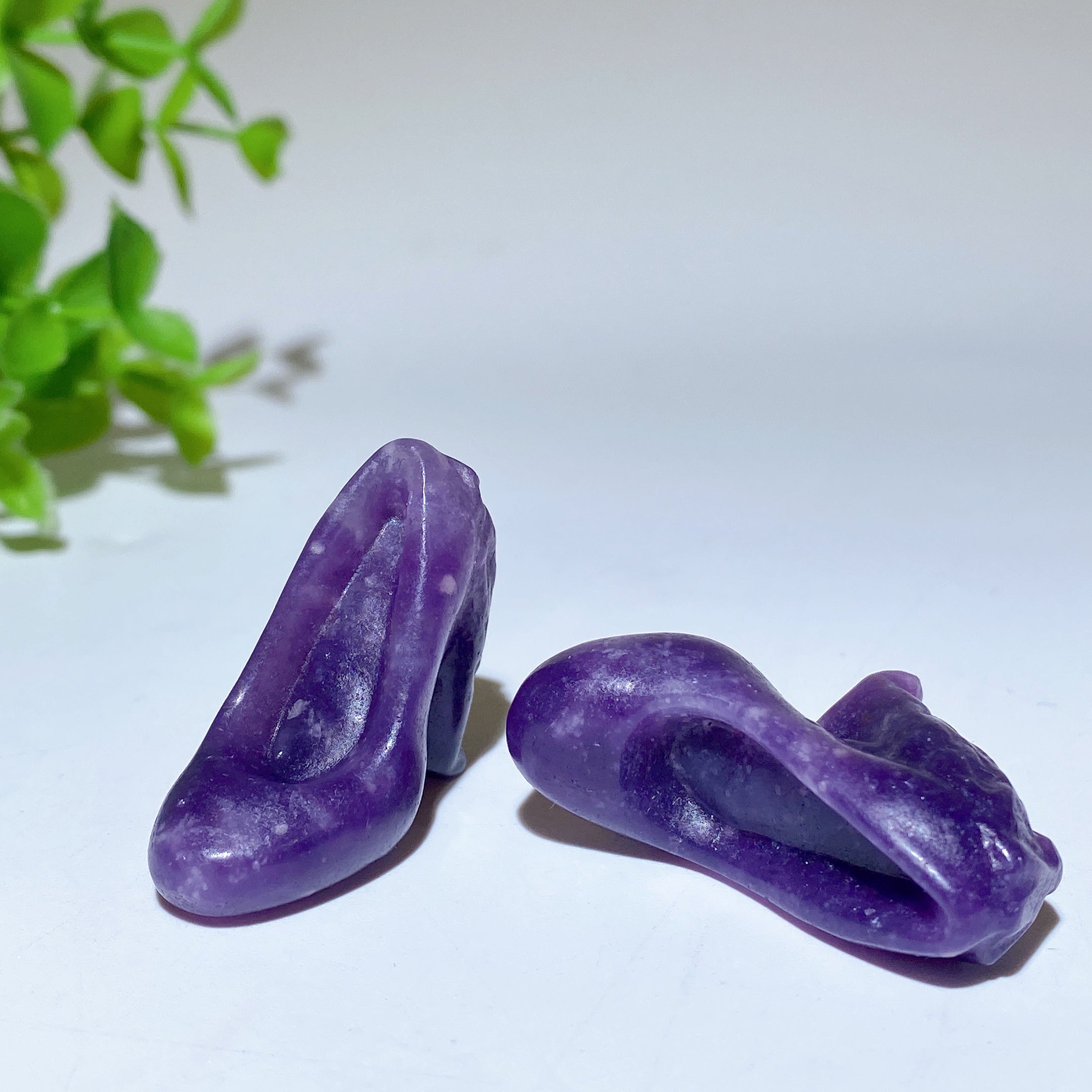Purple Mica Crystal High-Heeled Shoes Figurine 1.3 Inch