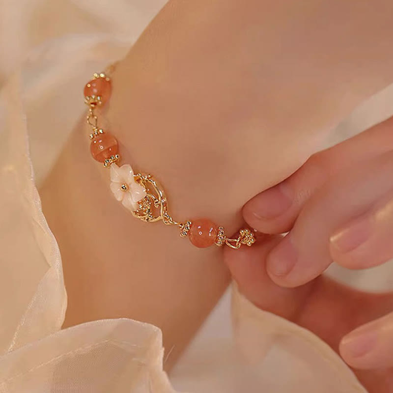 Red Agate Tridacna Confidence Bracelet for Calm Strength