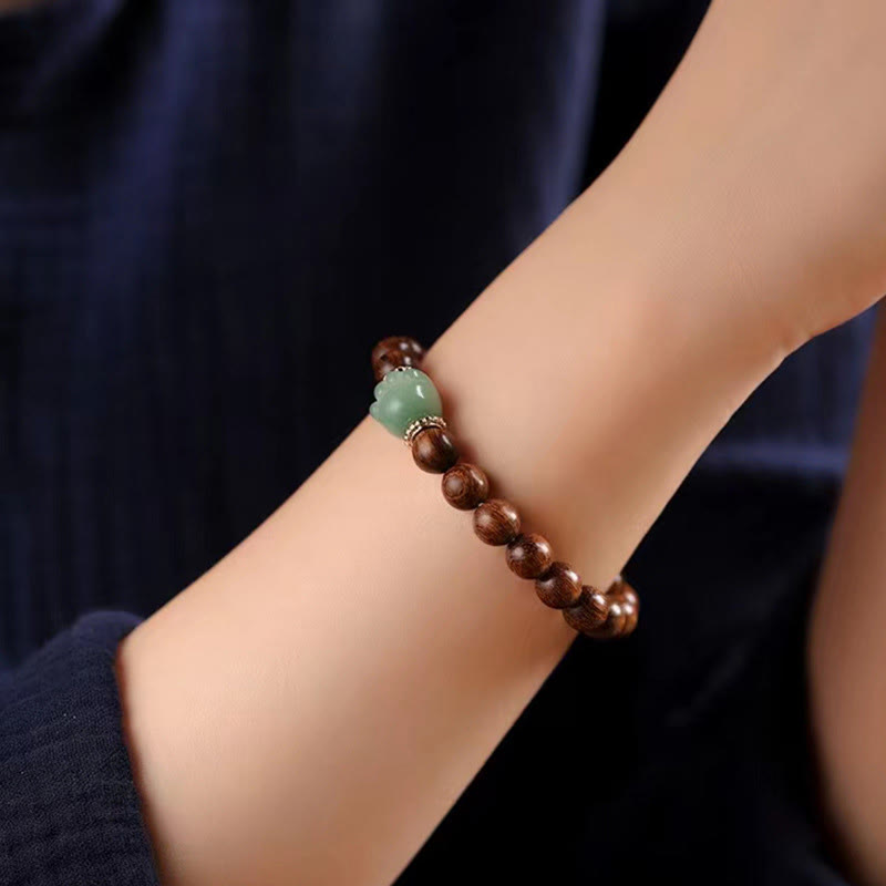 Sandalwood Lovely Cat Paw Protection Bracelet