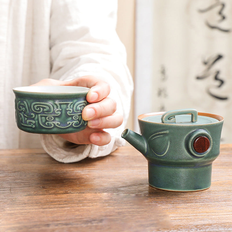 Sanxingdui Ceramic Chinese Tea Cup Set | Kung Fu Tea Gift