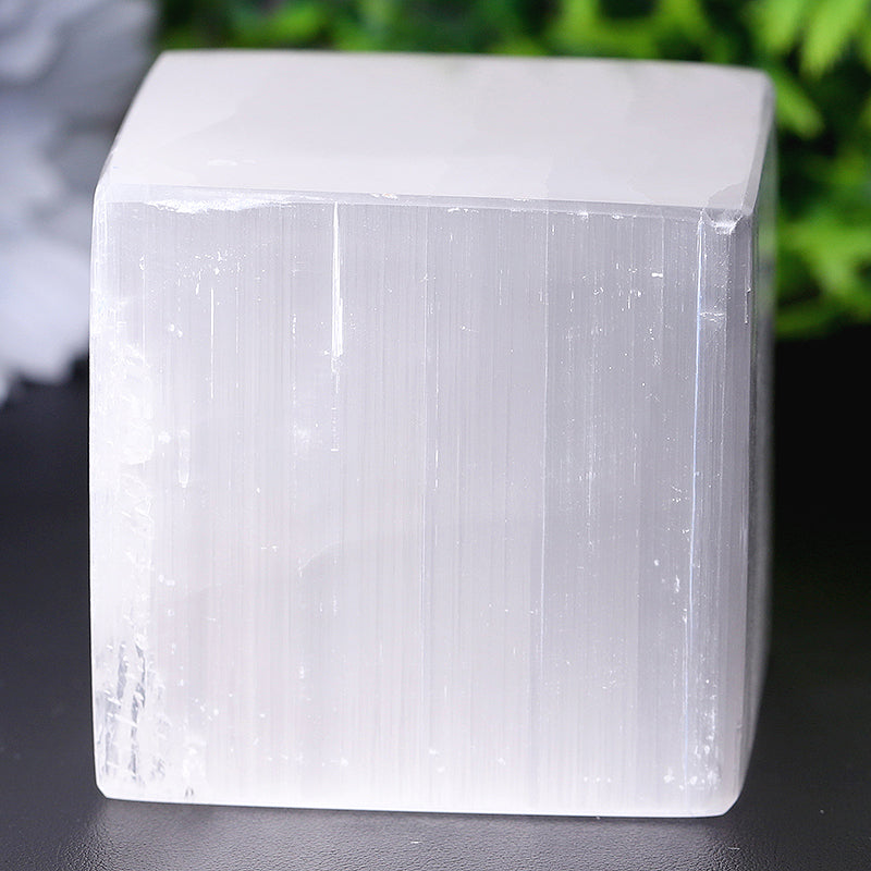 Selenite Crystal Cube 2.2 inches for Meditation