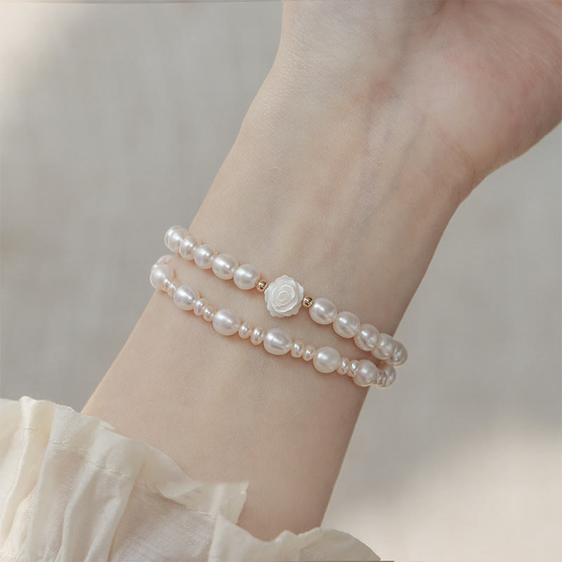Sincerity Pearl Bracelet with Flower Motif - Natural 15-16cm