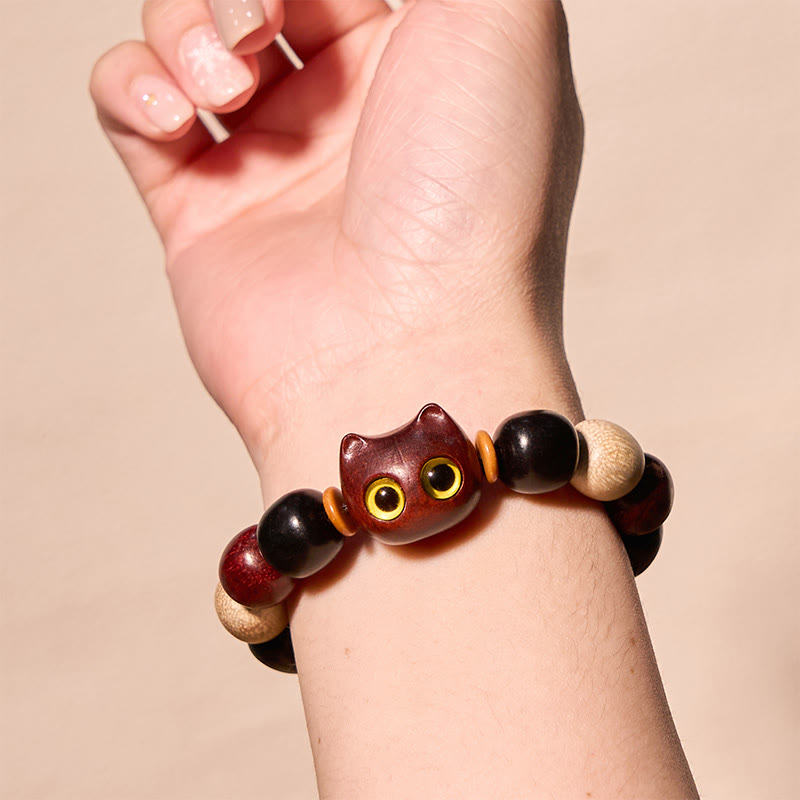 Small Leaf Red Sandalwood Protection Bracelet with Cute Cat Engraving