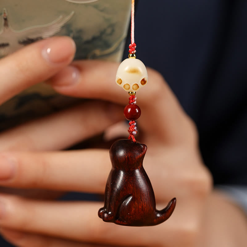 Small Leaf Red Sandalwood Soothing Cat Decoration 11cm