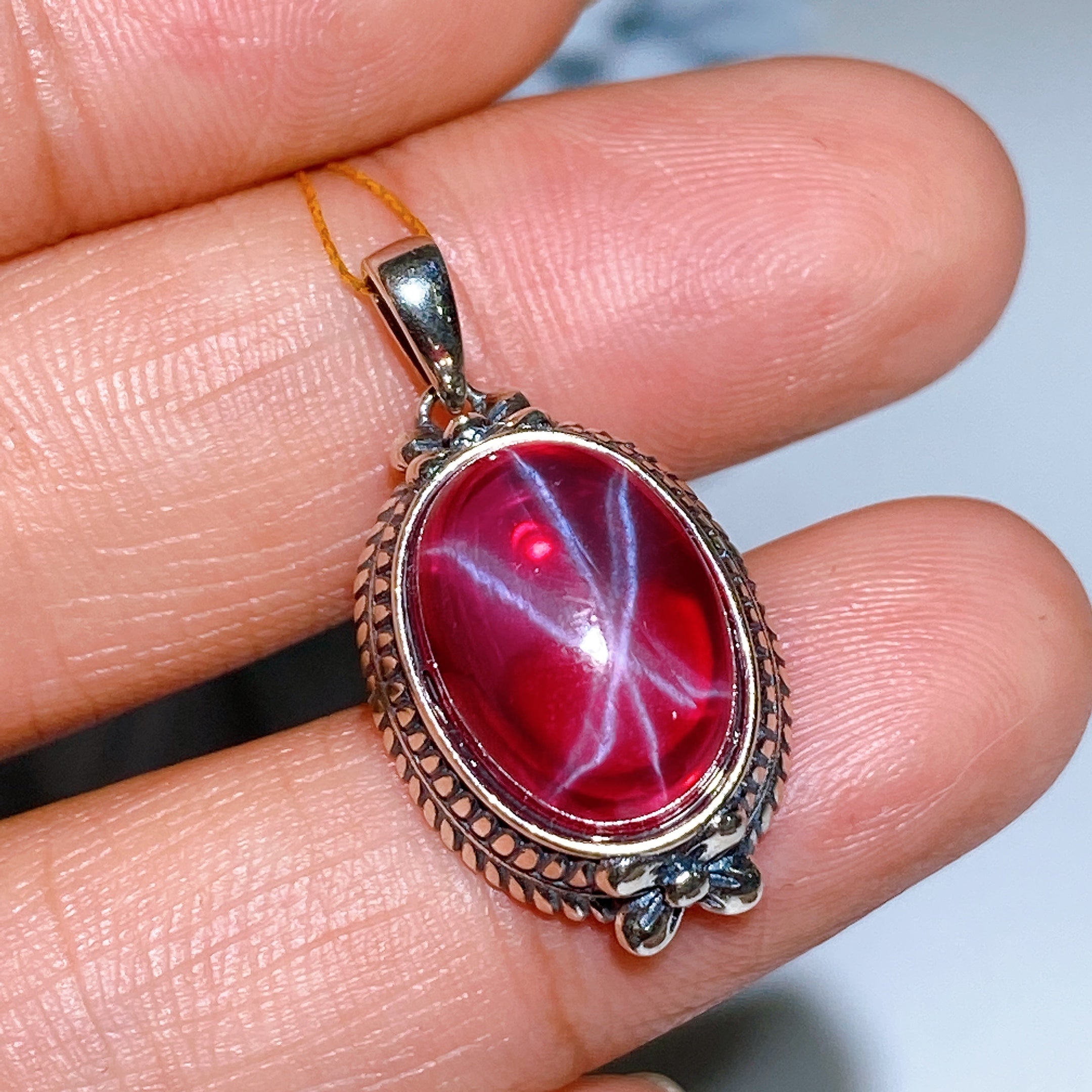 Star Ruby Pendant Spiritual Necklace 15-25mm Healing Crystal