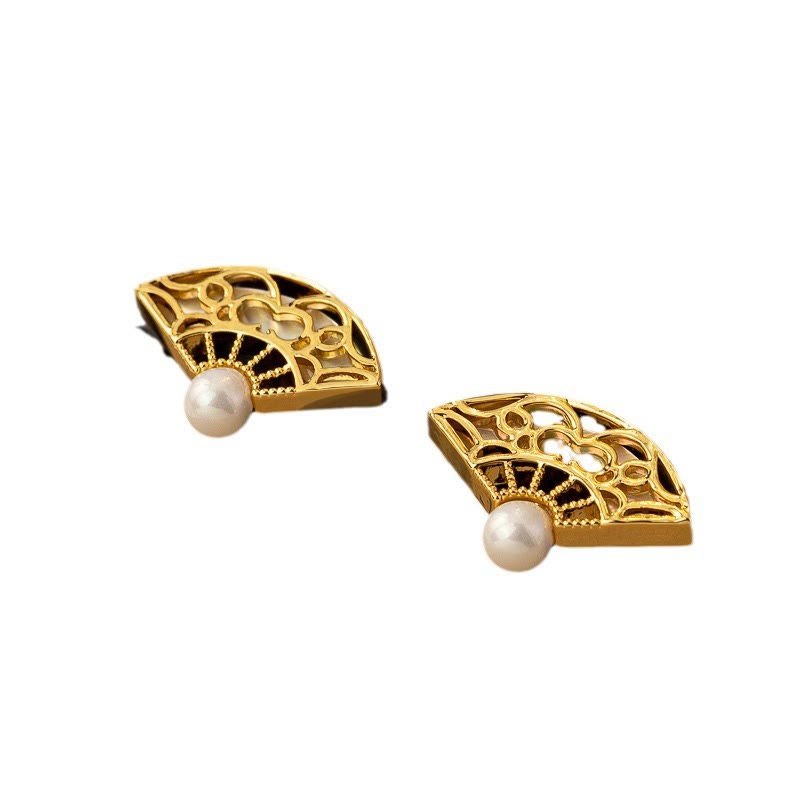 Sterling Silver Fan Pattern Pearl Wisdom Earrings