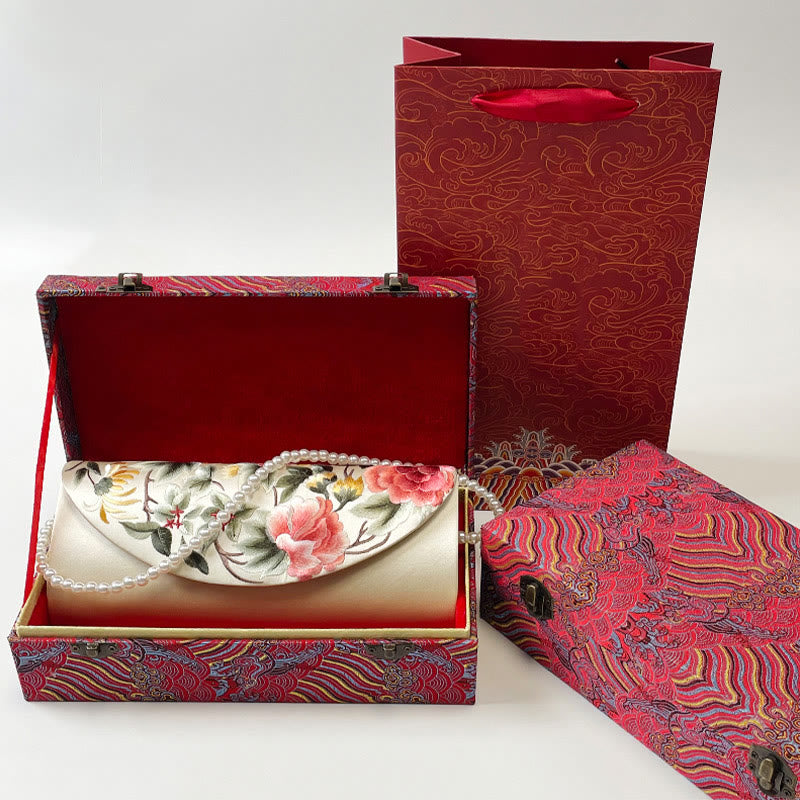 Tulip Su Embroidery Crossbody Bag | Spiritual Jewelry Charm