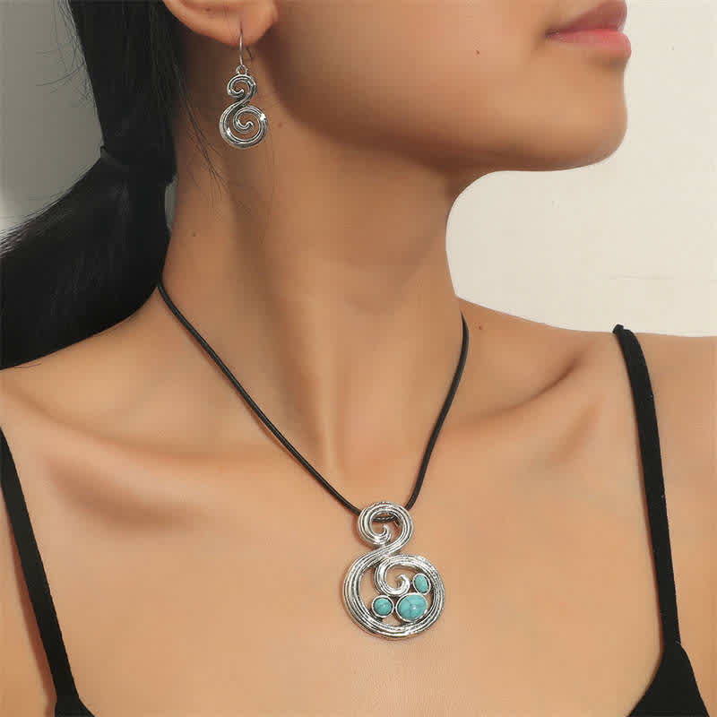 Turquoise Protection Necklace with Strength Carving 45cm Unisex