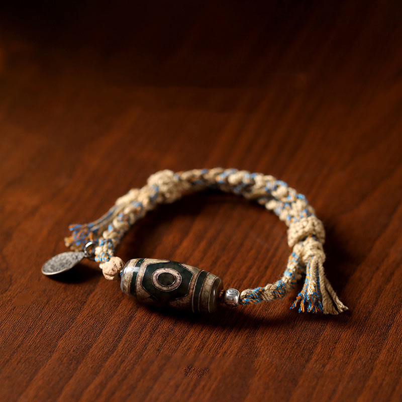 Unisex Dzi Bead Agate Bracelet - Wealth and Protection
