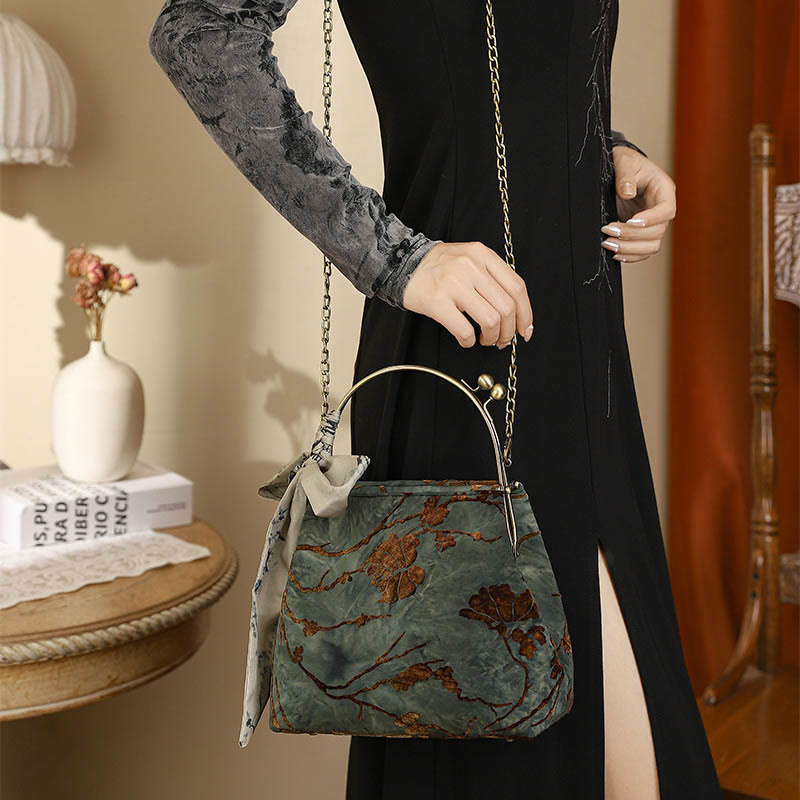 Velvet Jacquard Metal Chain Crossbody Bag 21cm Elegant